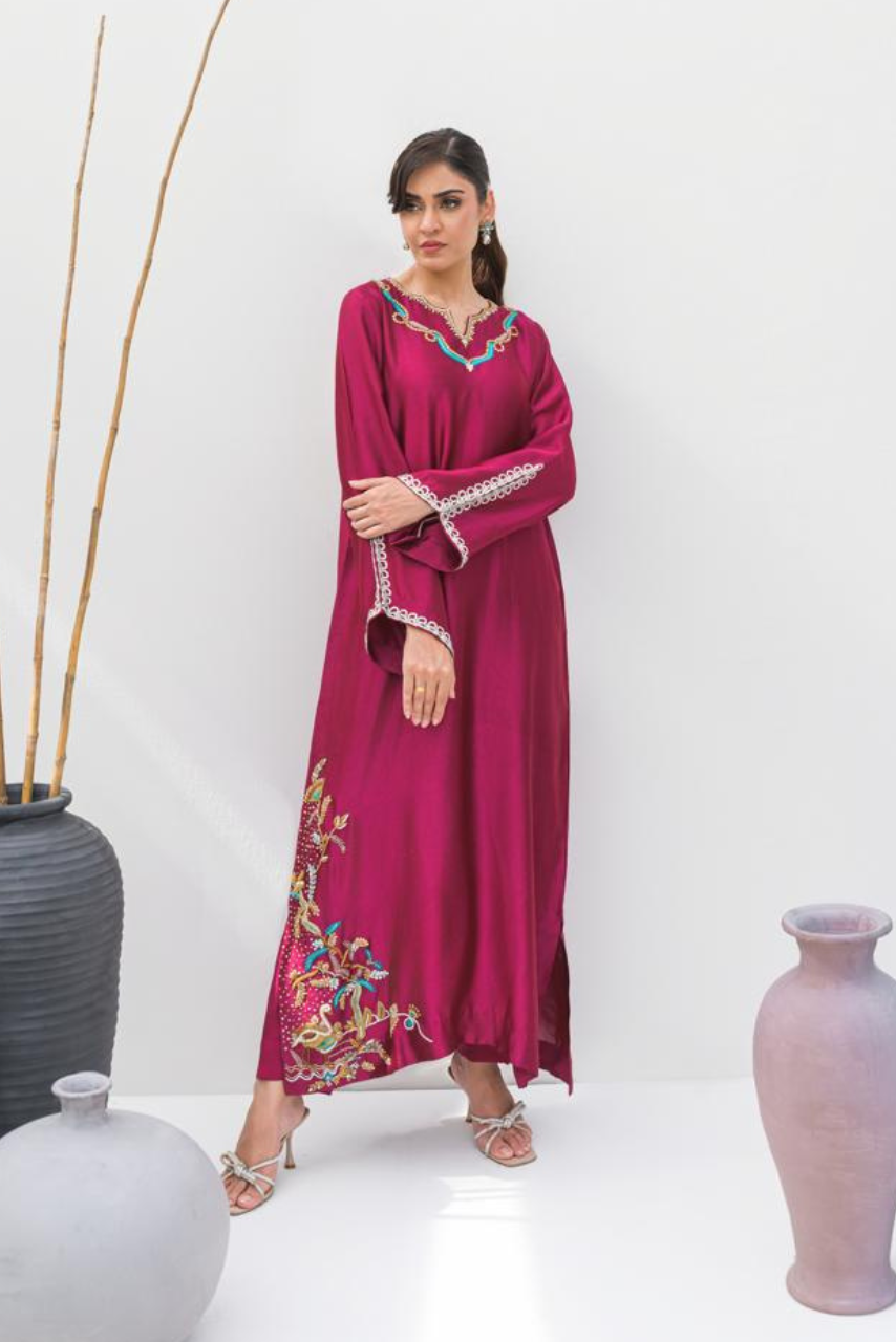 Majenta Kaftan – A regal ensemble in pure sheesha silk