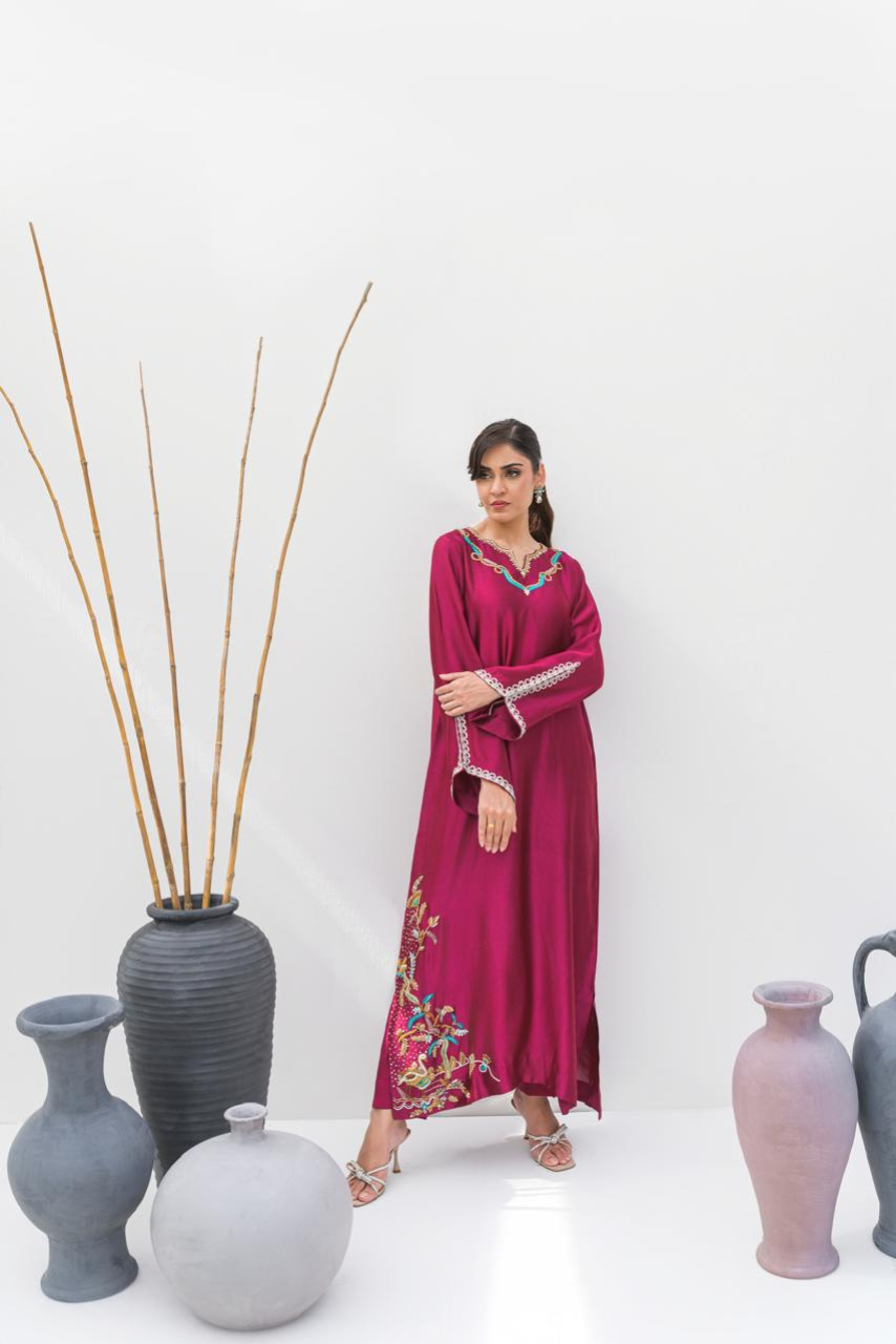 Majenta Kaftan – A regal ensemble in pure sheesha silk