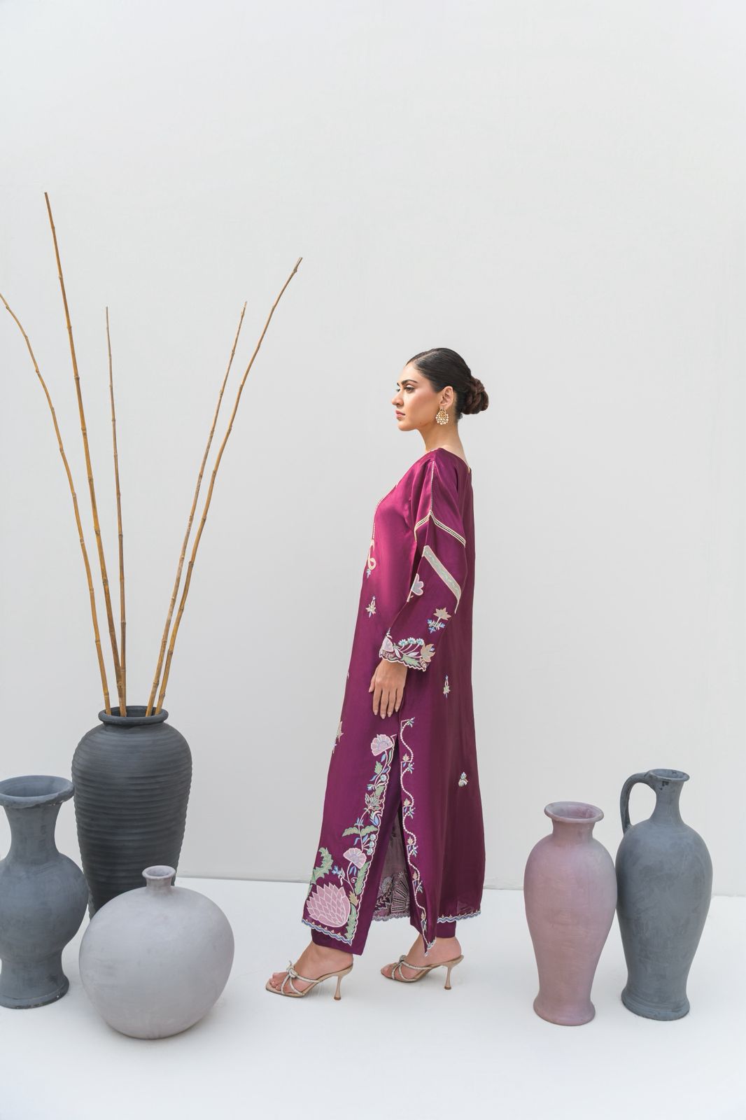 Deep Majenta Kaftan – A statement of regal grace