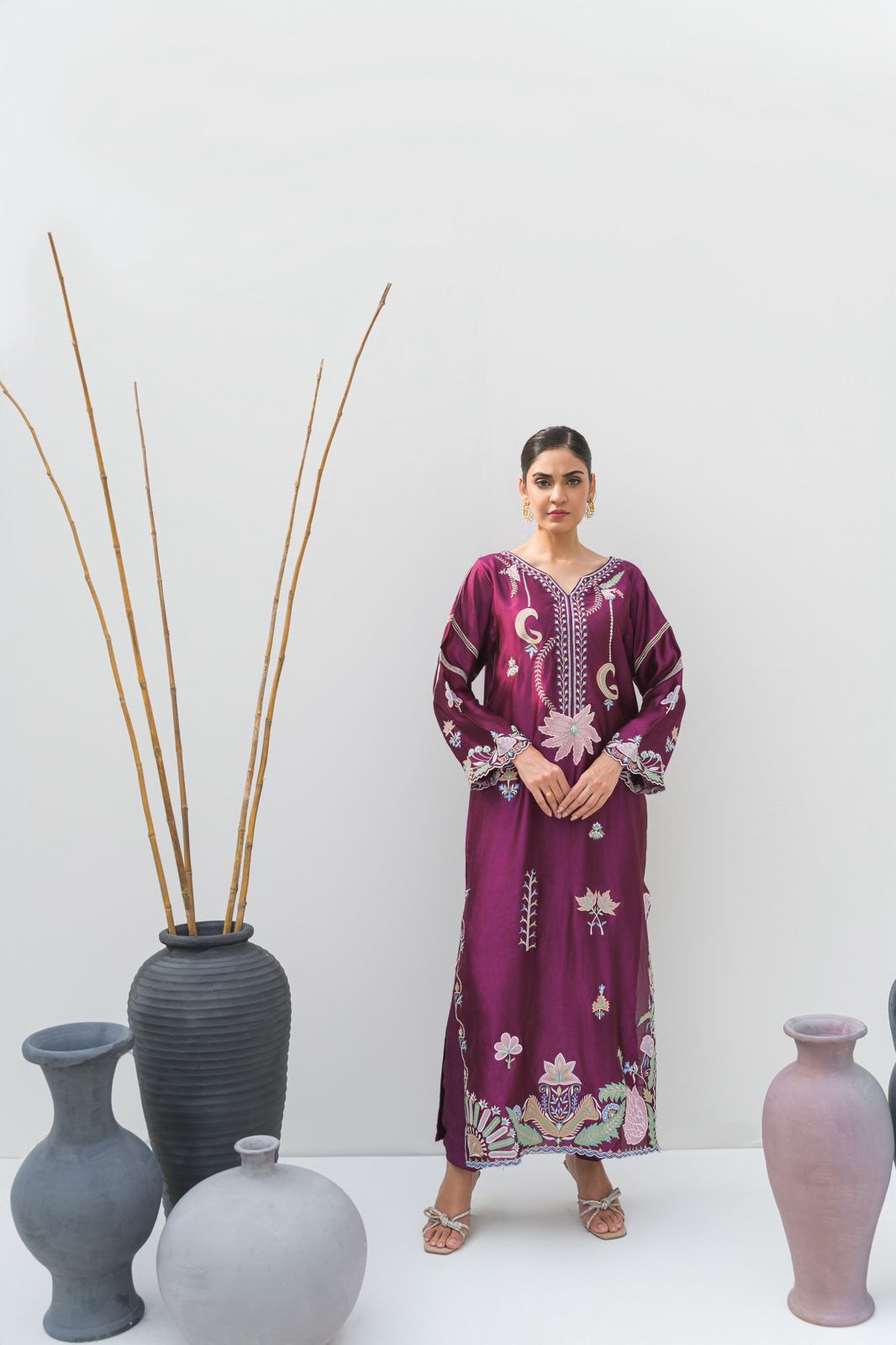 Deep Majenta Kaftan – A statement of regal grace