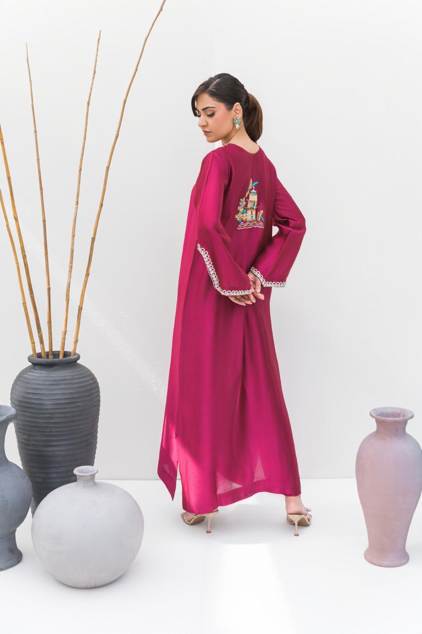 Majenta Kaftan – A regal ensemble in pure sheesha silk