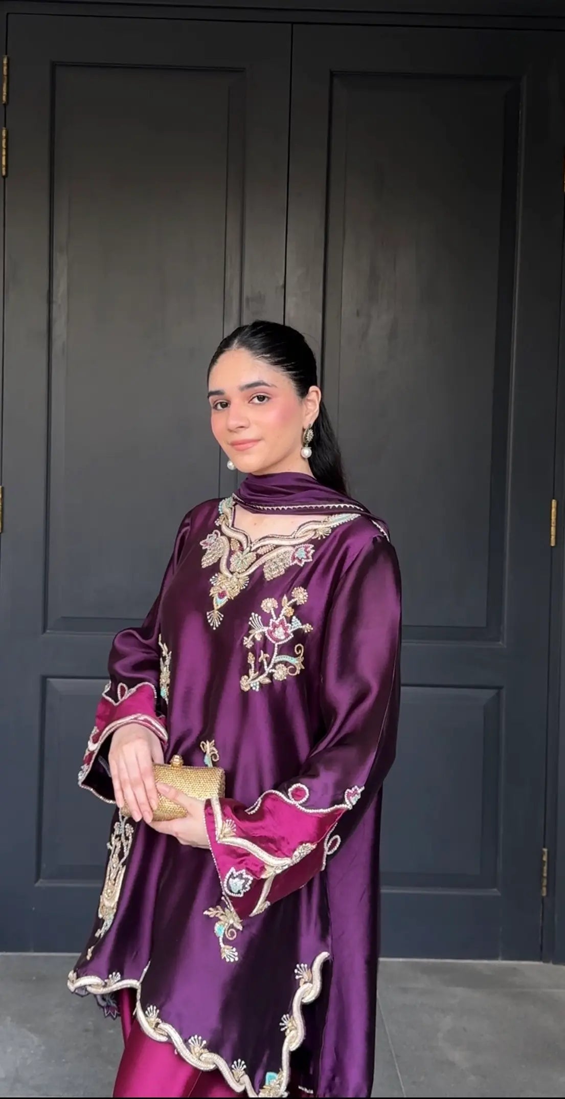 Plum Royale – Embroidered Velvet 3-Piece Suit