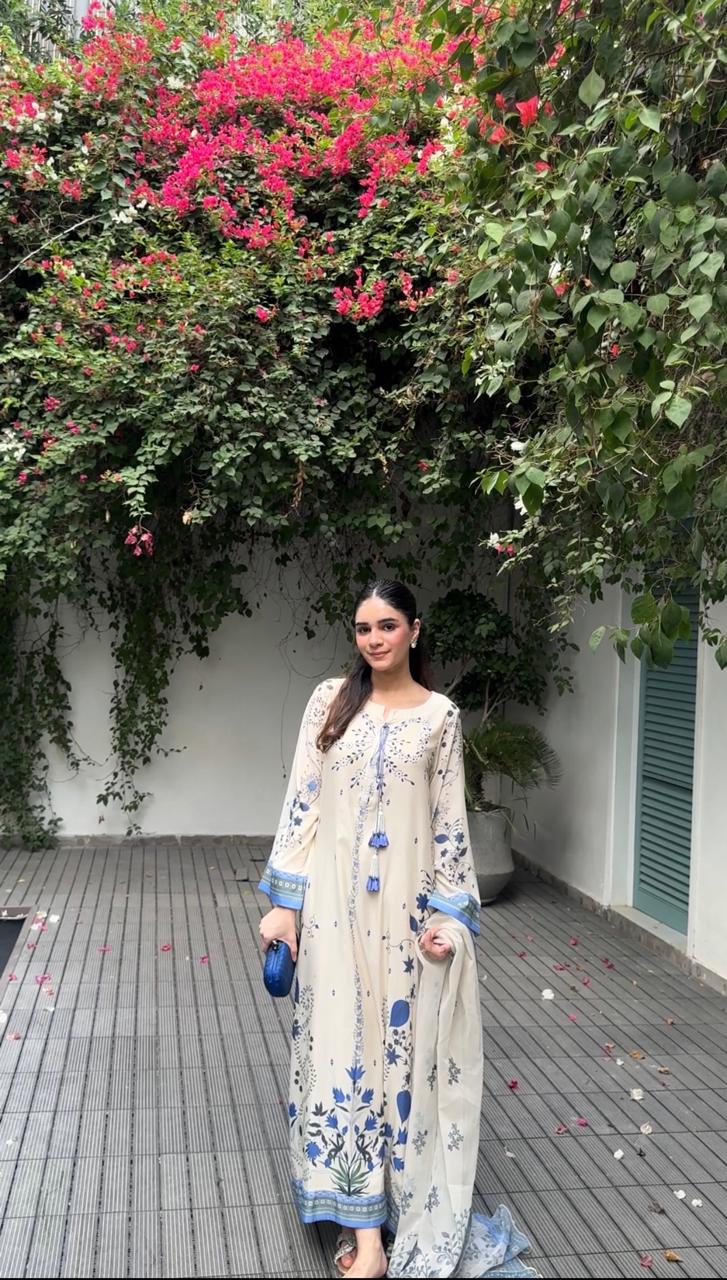 Ivory Knots – 2 Piece Ready to Wear