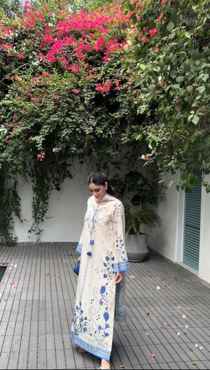 Ivory Knots – 2 Piece Ready to Wear